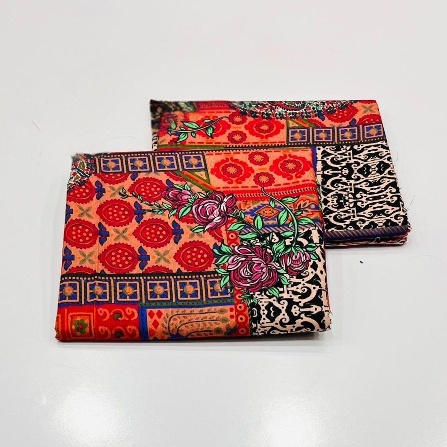Ethnic Unstitched 2-Piece — Bana Dora Lawn with All Over Print