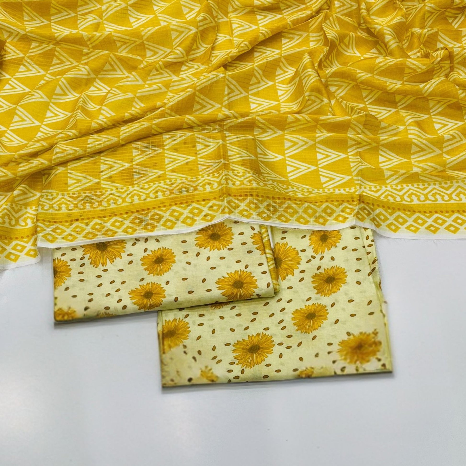 Patterned unstitched 3-piece lawn suit fabric with ethnic print