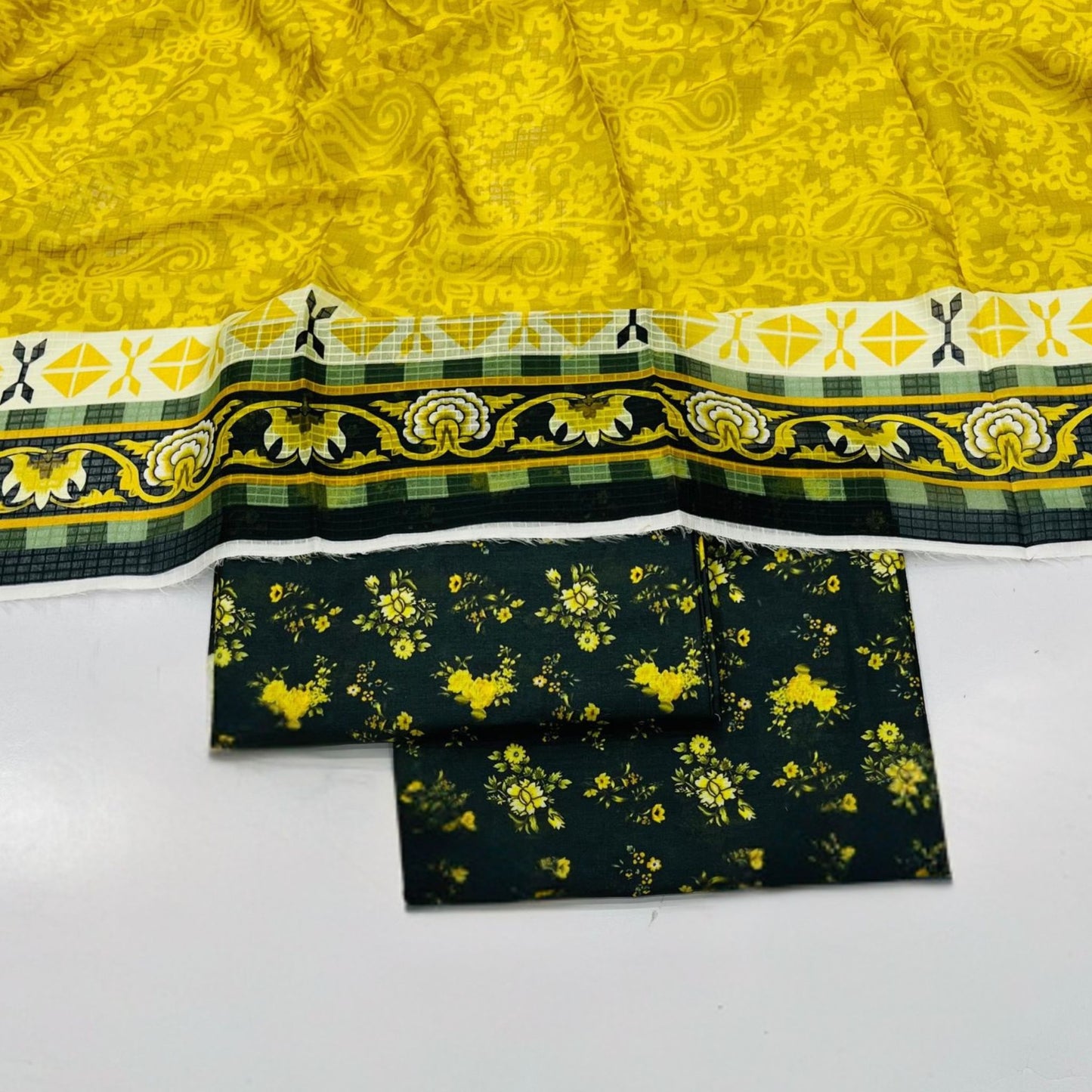Patterned unstitched 3-piece lawn suit fabric with ethnic print